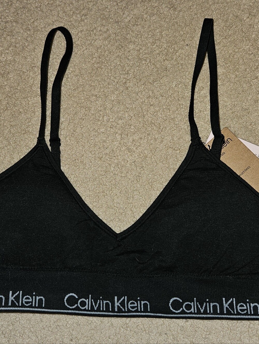 New W/Tags Calvin Klein Modern Seamless Lightly Lined Triangle Bra Small